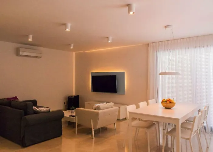 Апартаменти Oh La Life! Magnolia Golf Susana *