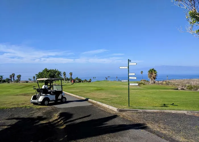 Апартаменти Oh La Life! Magnolia Golf Susana *